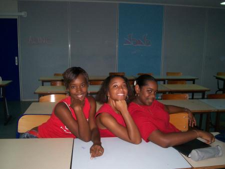 les  droles de dames