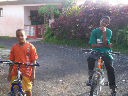 Andy ET Kenny